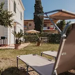 別荘 Il Giardino Degli Angeli チェファル